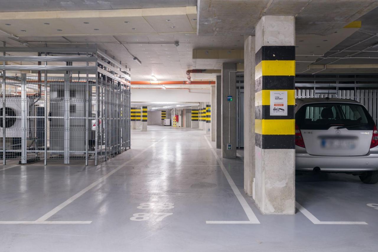 Poznan Serbska 2 Miejsca Parkingowe By Noclegi Renters Eksteriør bilde